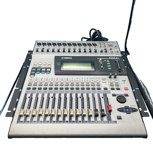 Yamaha O3D Digital 24 Channel Mixer Studio Console 03D Yamaha w