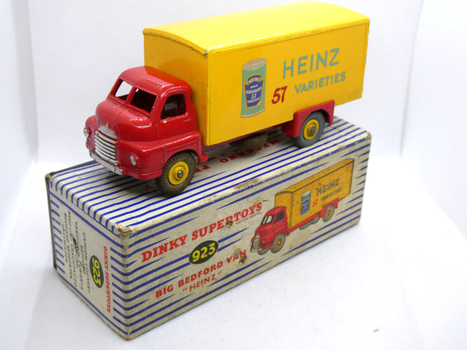 Dinky 923, Big Bedford Van (Heinz) - Free Price Guide & Review