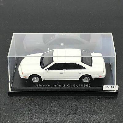 Mini Car Nissan Infiniti Q45 1989 1/43 Scale Box Display Diecast