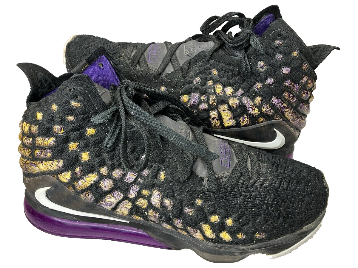 NIKE LEBRON XVII 17 LA LAKERS Size 9 BLACK PURPLE EGGPLANT YELLOW