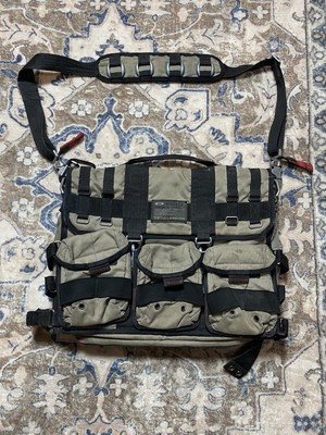 Oakley Tactical Field Gear AP Messenger Bag SI Briefcase Laptop
