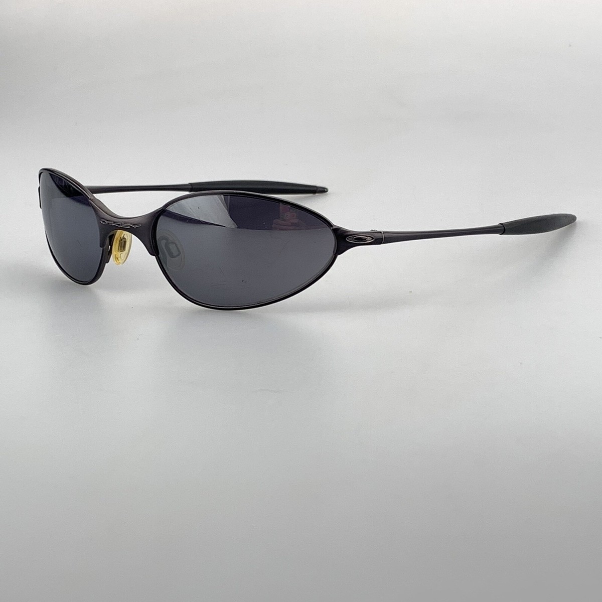 Oakley C Wire Vintage Sunglasses Dark Carbon BROKEN for PARTS | eBay