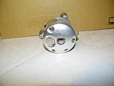 ambassadeur UC 4600C Real2D eal2 Ambassadeur USA Bass 4600C High