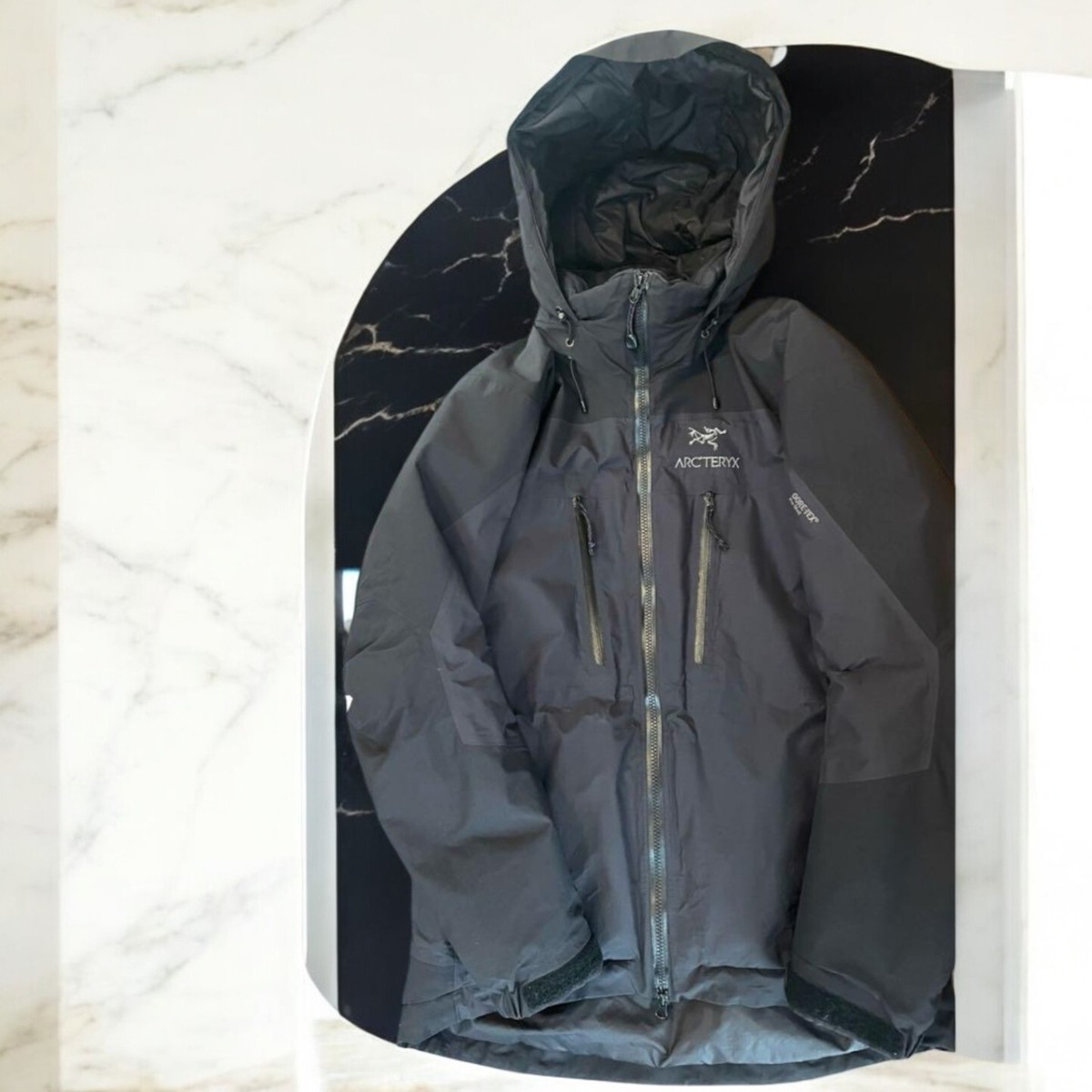 Arc'Teryx Fission SV Men's Jacket Medium Black Gore-Tex Used