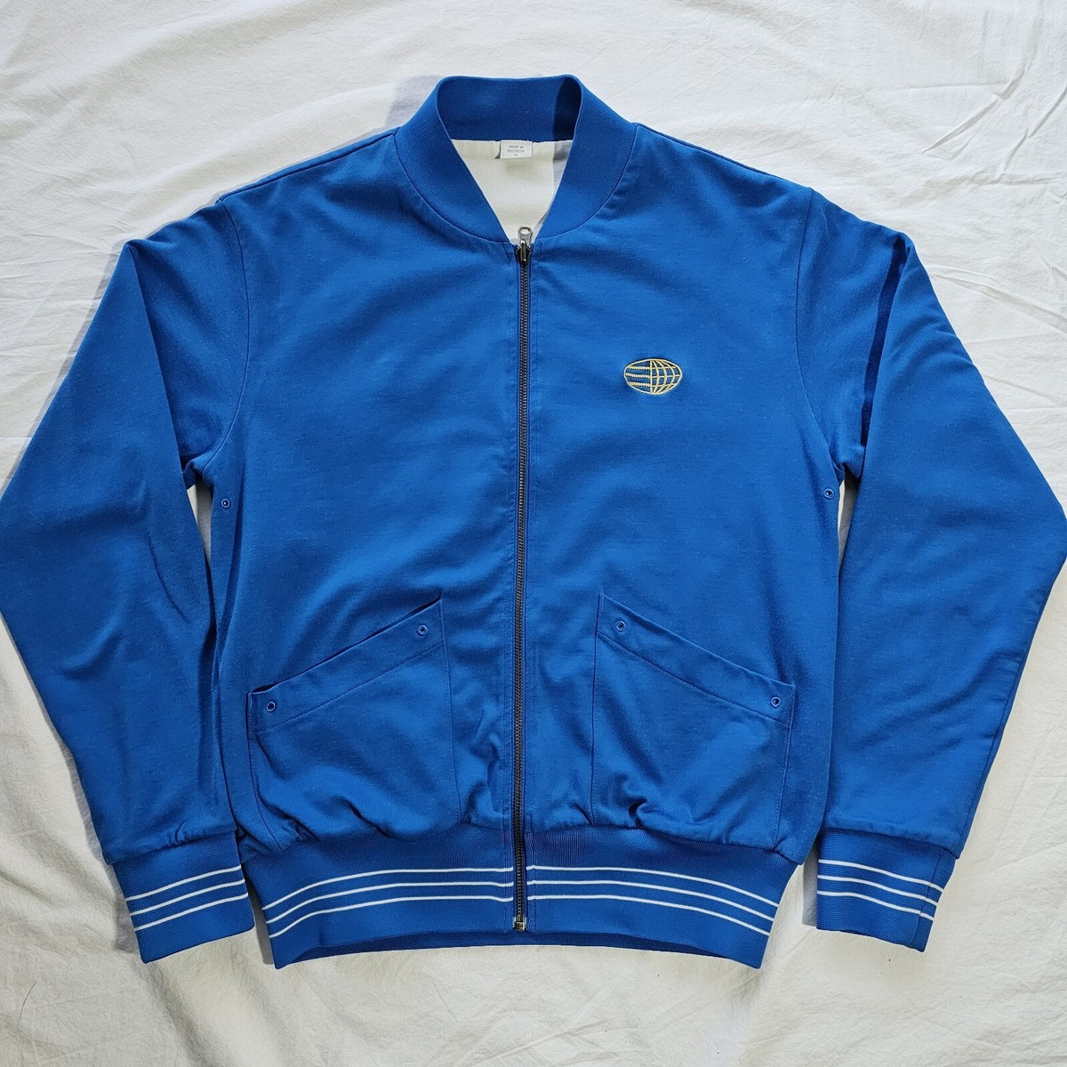 Vintage Adidas World Mark Globe Logo Reversible Track Jacket Men M