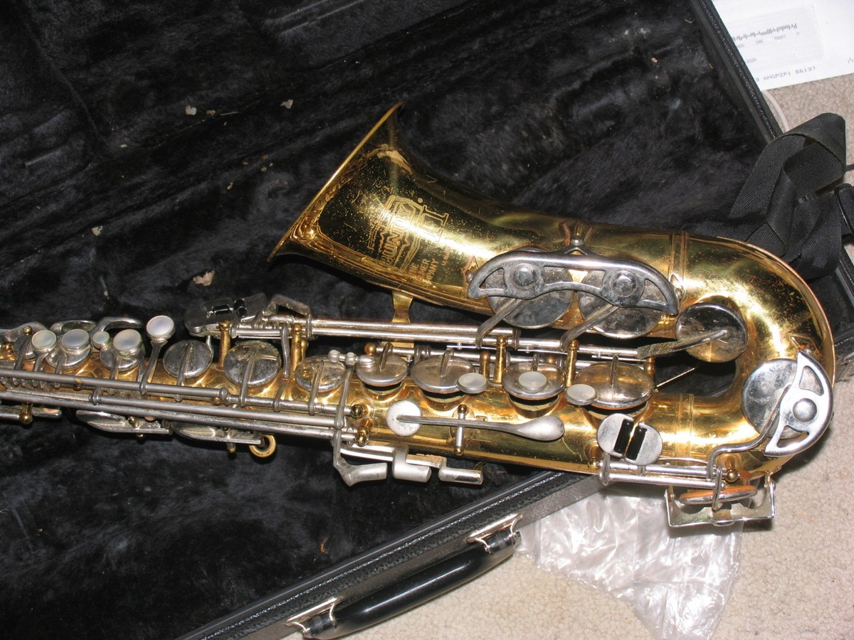 Vintage Bundy 2 Saxophone IN CASE The Selmer Company | eBay