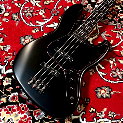 FENDER MADE IN JAPAN LIMITED HYBRID II JAZZ BASS NOIR Brand New w