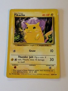 ポケモンカード 英語版 ピカチュウ イエローチーク シャドーレス PSA10