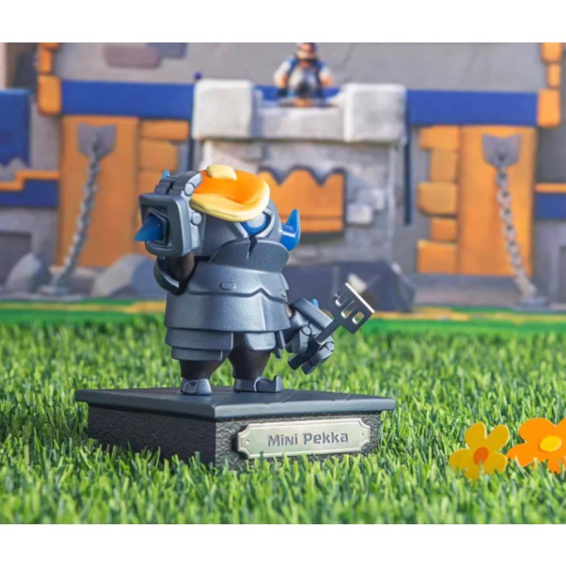 Supercell Oy Studio Clash of Clans Clash Royale Mini Pekka Figure