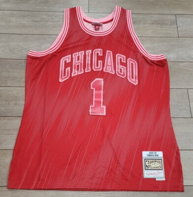 $155 Mitchell & Ness Derrick Rose Chicago Bulls Jersey XL