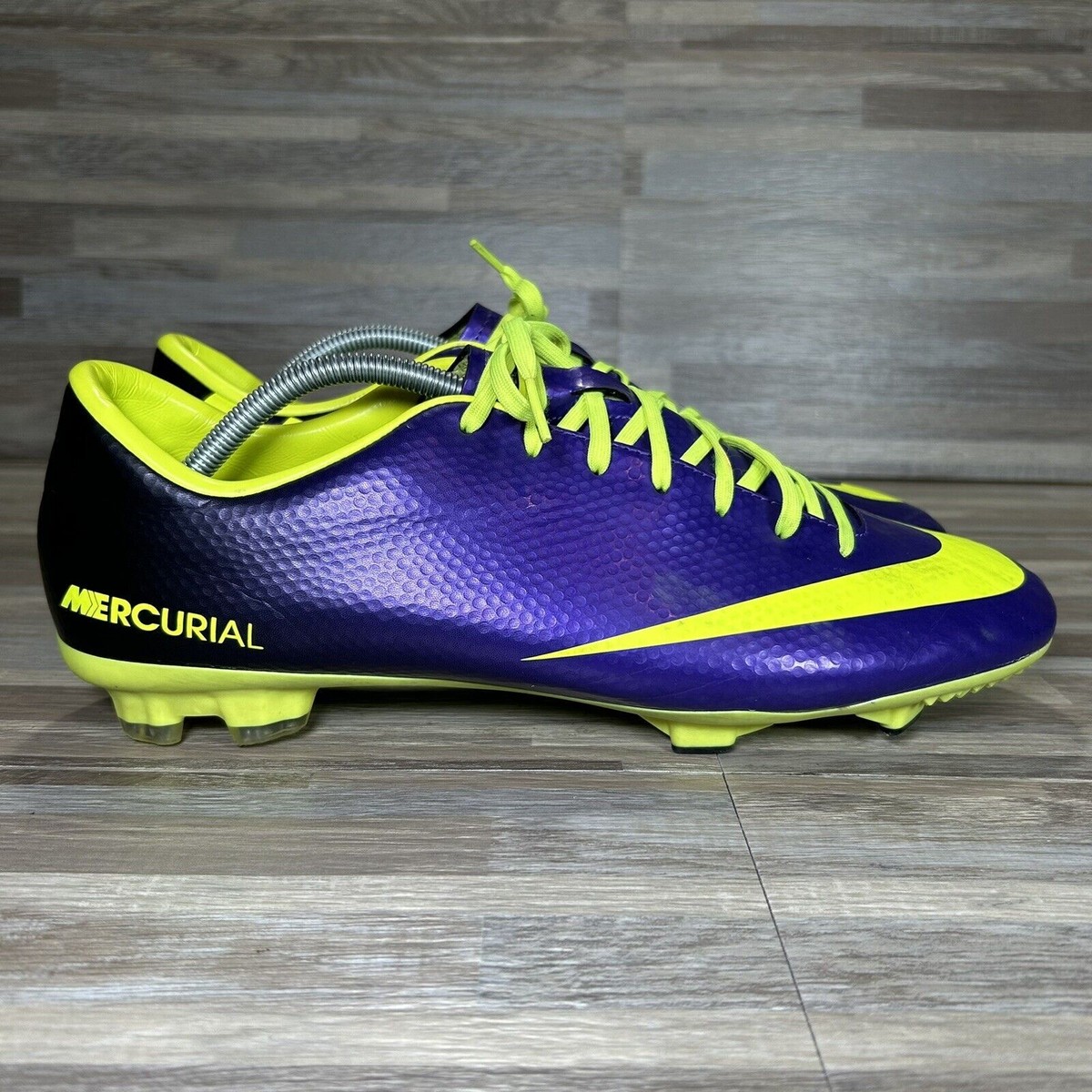 Nike Mercurial Victory IV FG Men's Size 13 Purple Volt Soccer