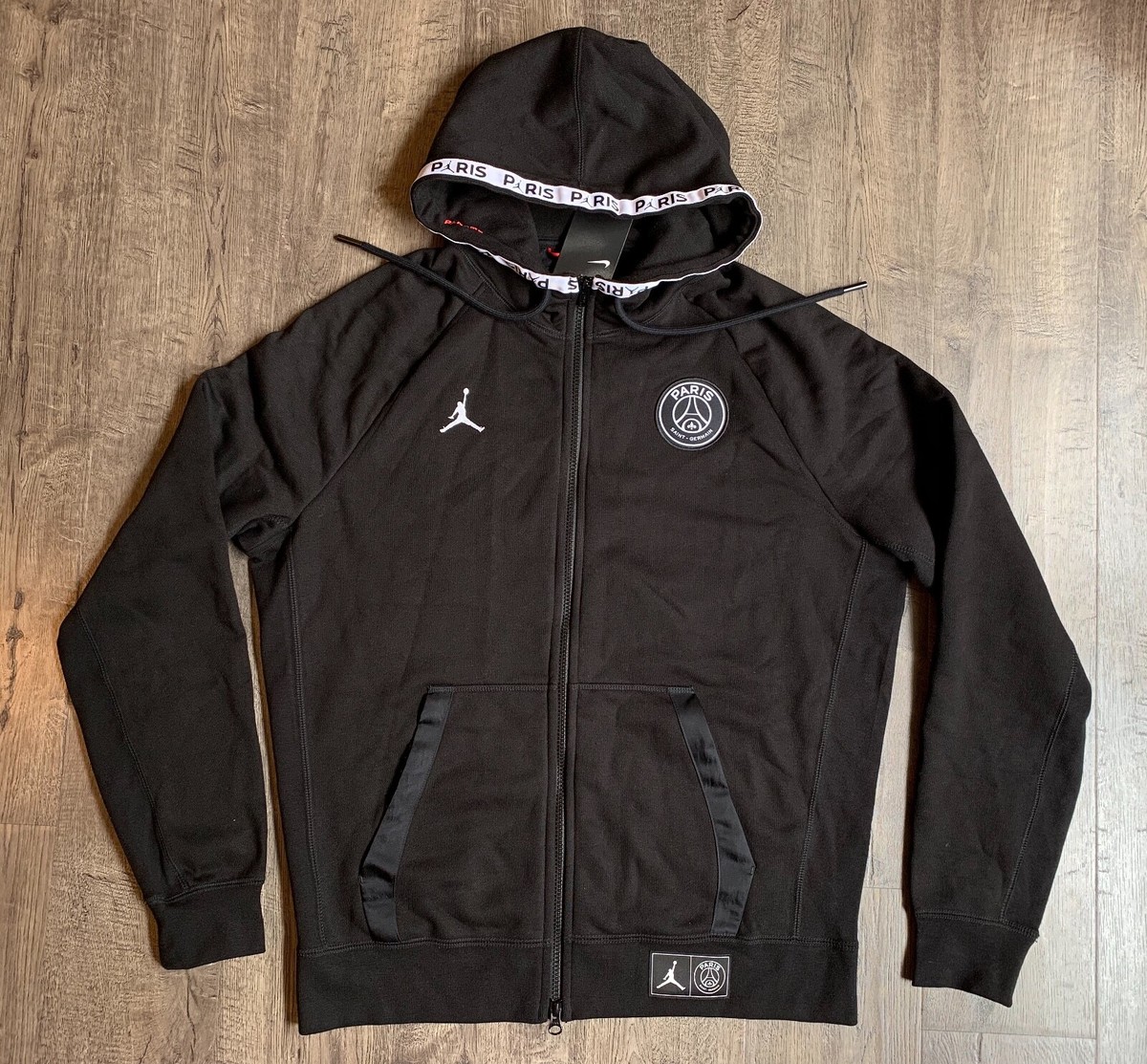 Jordan PARIS フーディ 黒 バスケ Air Jordan Paris Saint-Germain PSG