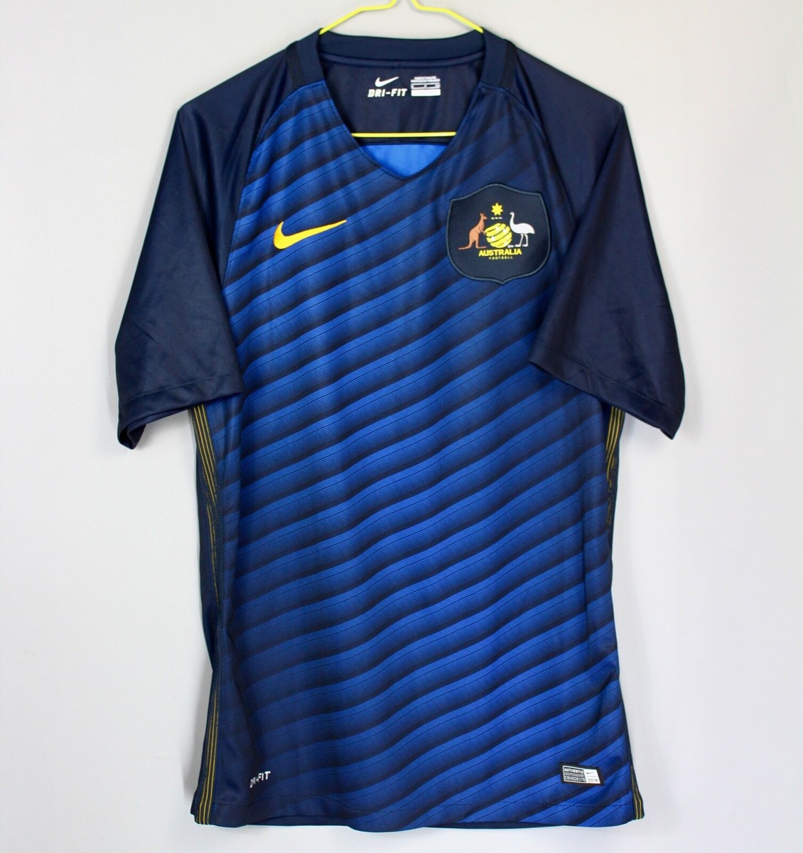 AUSTRALIA NATIONAL TEAM 2016 2017 AWAY FOOTBALL SHIRT JERSEY NIKE