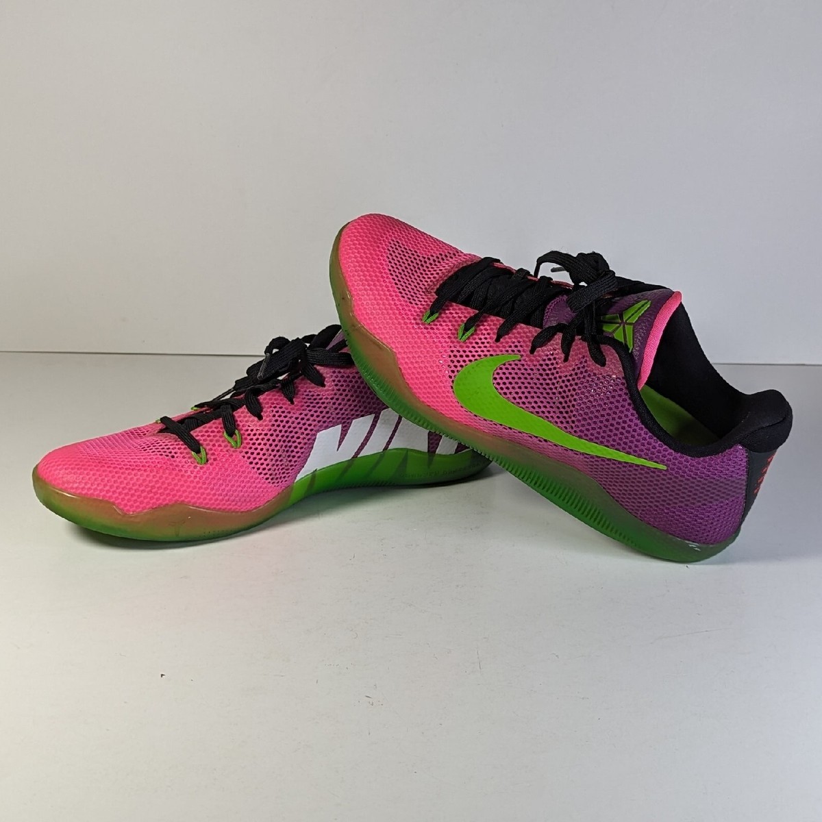 Nike Kobe 11 XI Low EM Mambacurial Hot Pink Neon Flash Green
