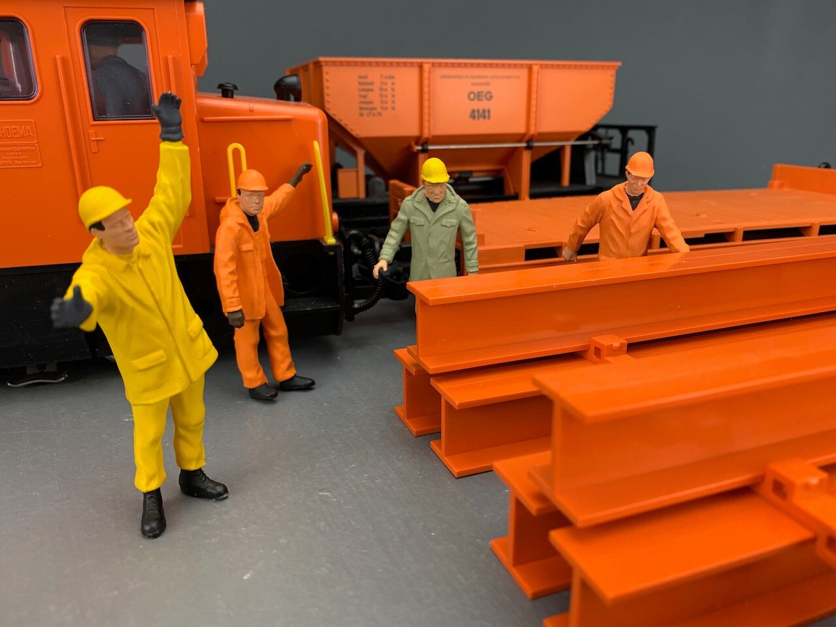 G Scale 1:22.5 LGB Schoema OEG MOW Set Orange with 2 Cars & 3