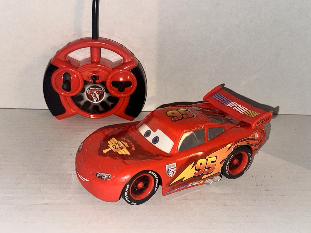 Air Hogs Disney Pixar Cars Lightning McQueen 8