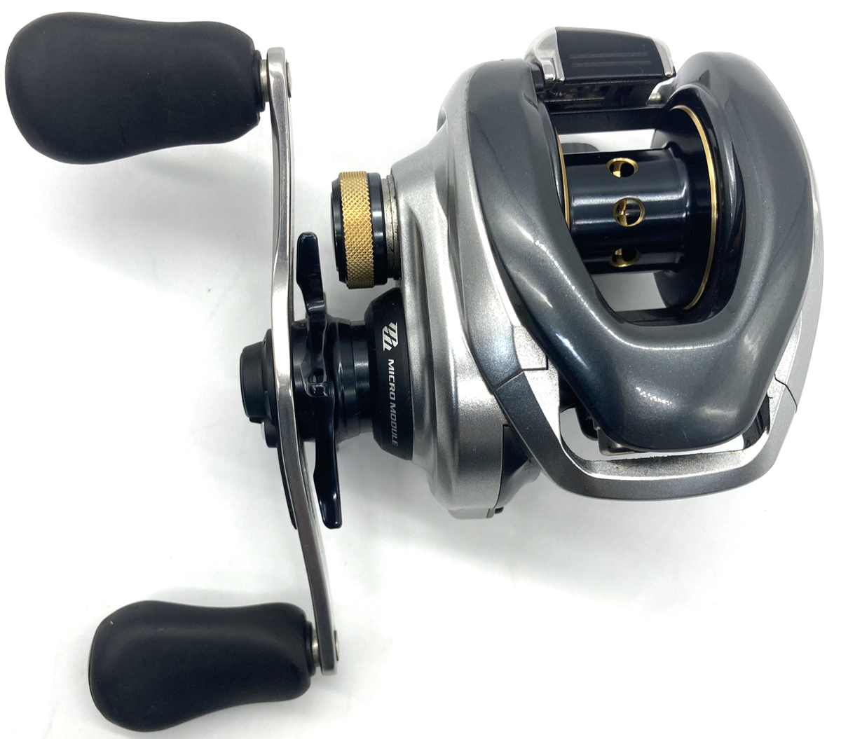 Shimano 13 Metanium XG Right Handed Bait Casting Reel From JAPAN
