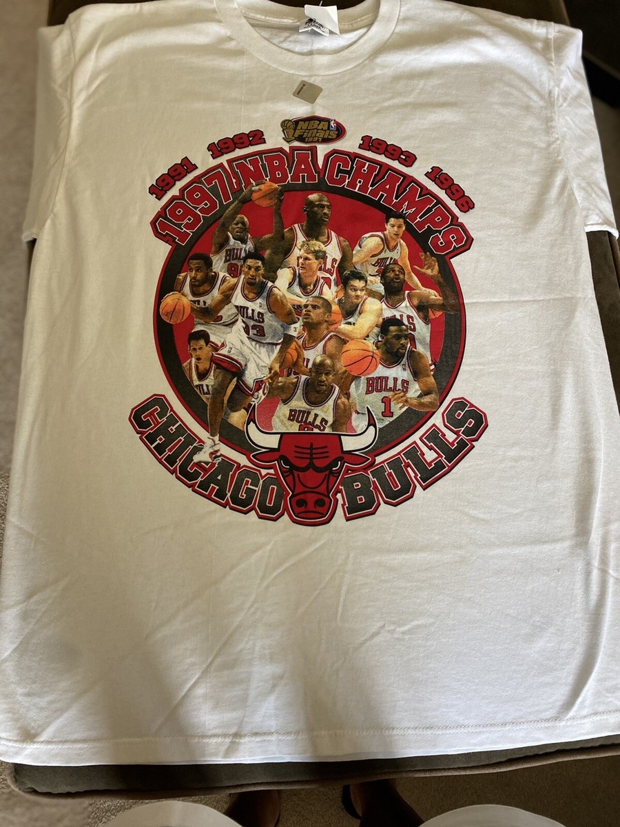 Vintage 1997 Starter Chicago Bulls New w/Tags T-shirt NBA Champs