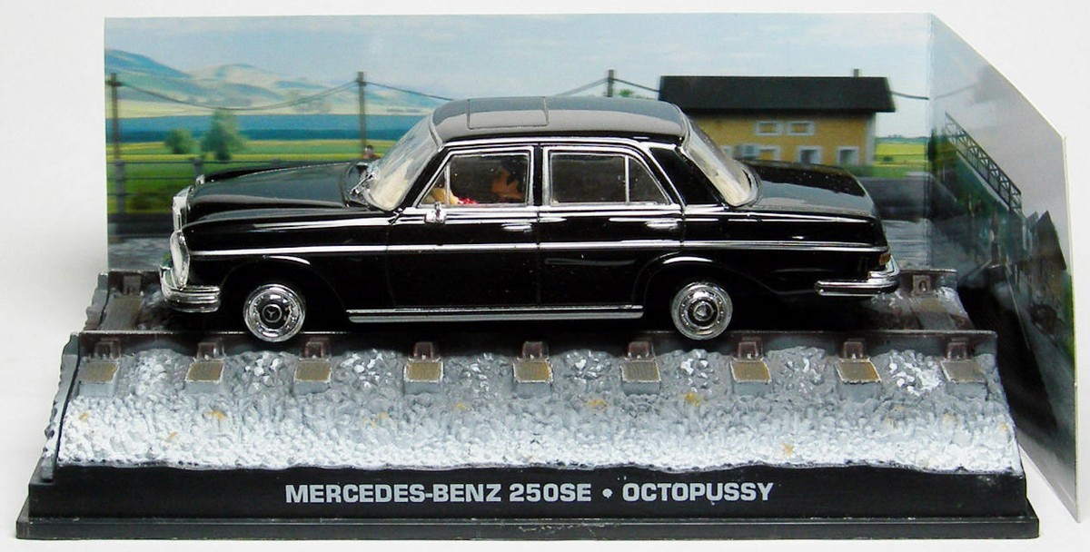 JAMES BOND - 1/43 MERCEDES-BENZ 250SE - OCTOPUSSY - DY023