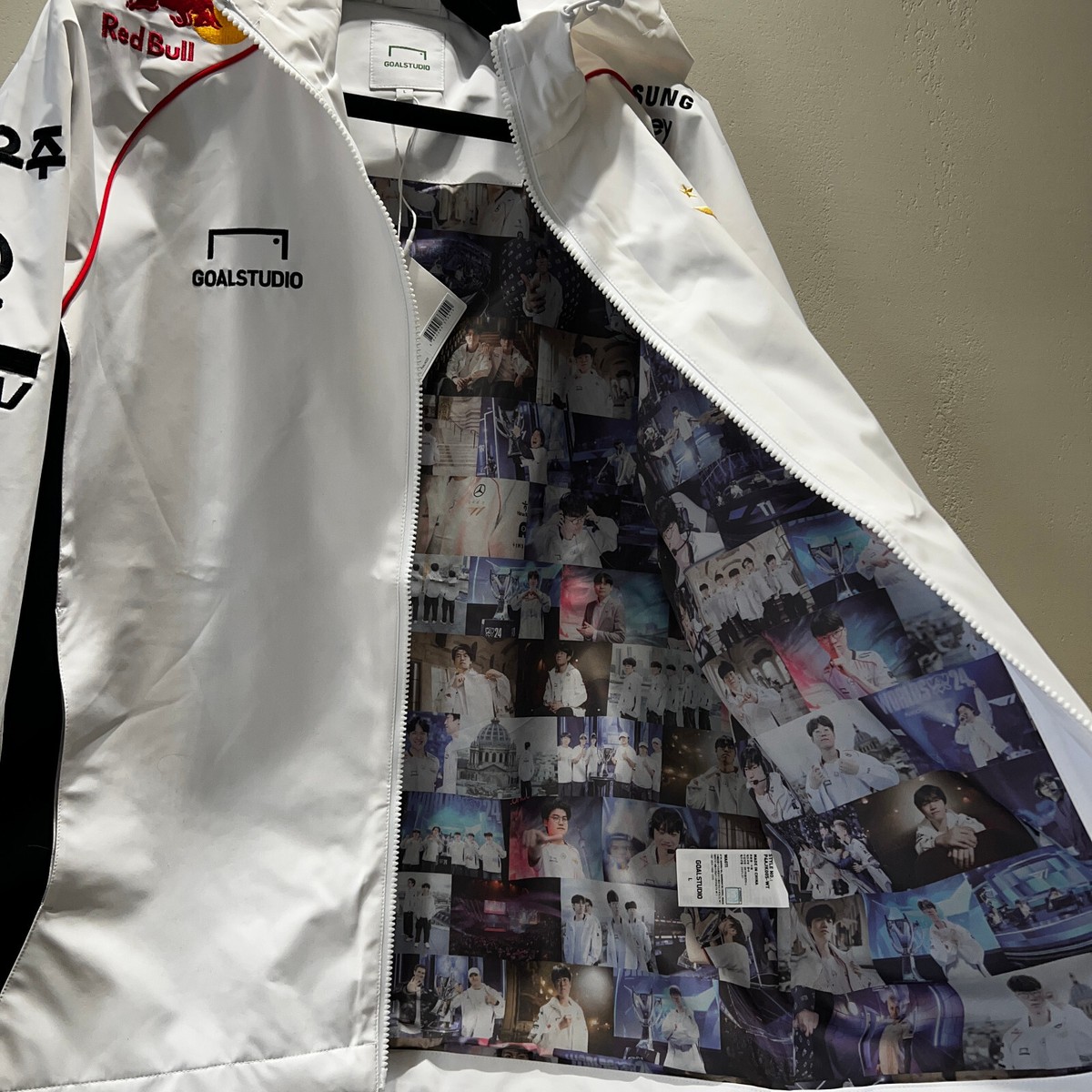 Goal Studio T1 2024 Uniform World Champions Jacket White Marking