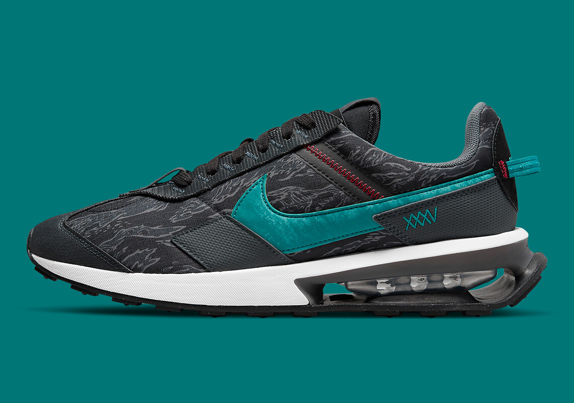 Nike Air Max Pre-Day SE Freshwater XXXV Black Green Blue DH4642