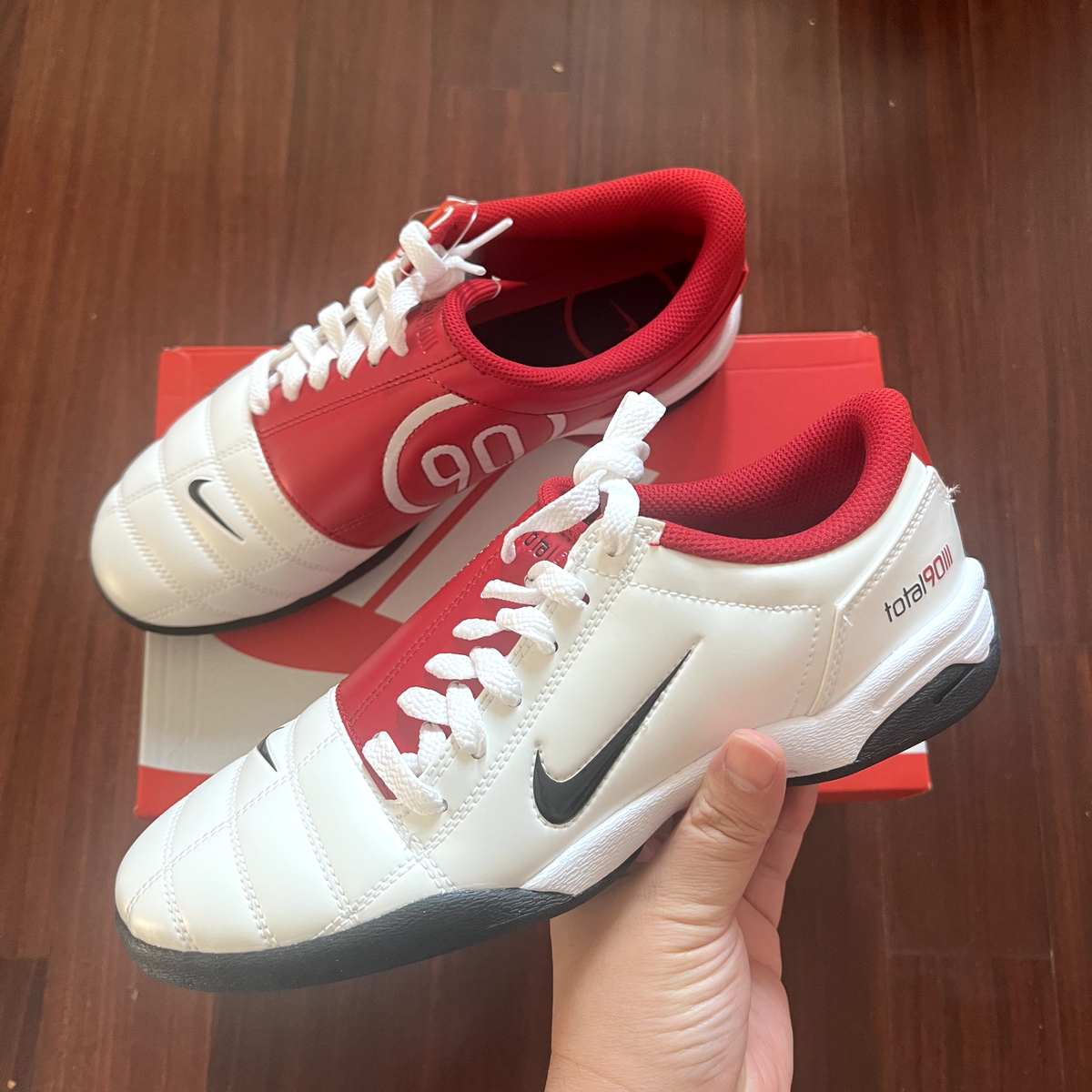 Nike Total 90 SP Mens Indoor Soccer Shoes White Gym Red Black
