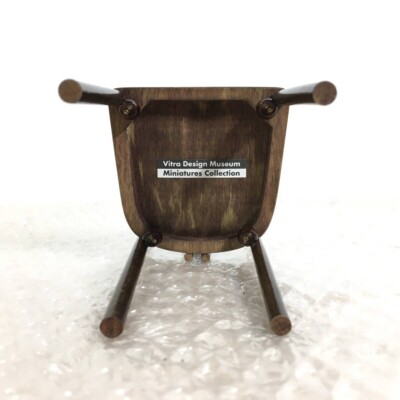 Vitra Design Museum Miniatures Collection Seven Ball Chair Josef