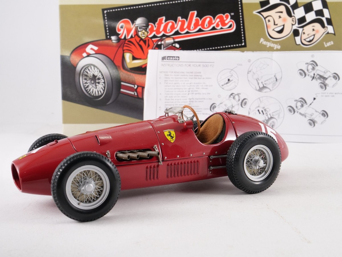 Exoto 1/18 Scale Diecast - GPC97192 Ferrari 500 #15 1952 TIPO 500