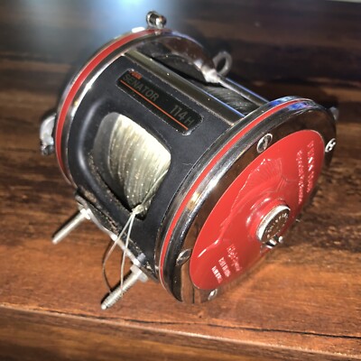 Penn 114H Special 6/0 Senator Solid Frame Aluminum Spool Burgundy