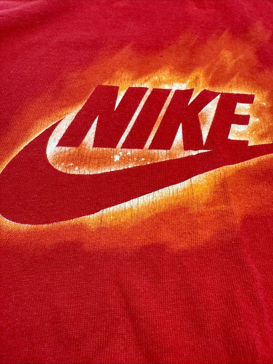 Vintage Y2K Nike 3D logo tee shirt size L-XL Nike Fire 🔥 Go Like
