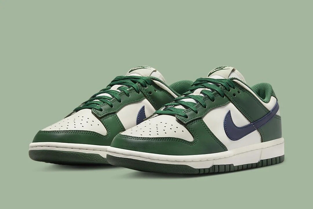 Nike Dunk Low Retro 'Gorge Green/Midnight Navy' Sneakers Womens