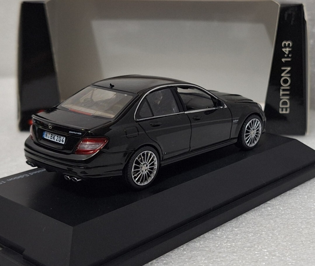 Mercedes-Benz C-Klasse C63 AMG W204 2011 Black 1:43 Schuco 04926