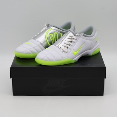 IM1381-100 PALACE x Nike Total 90 3 White Volt Metallic Silver