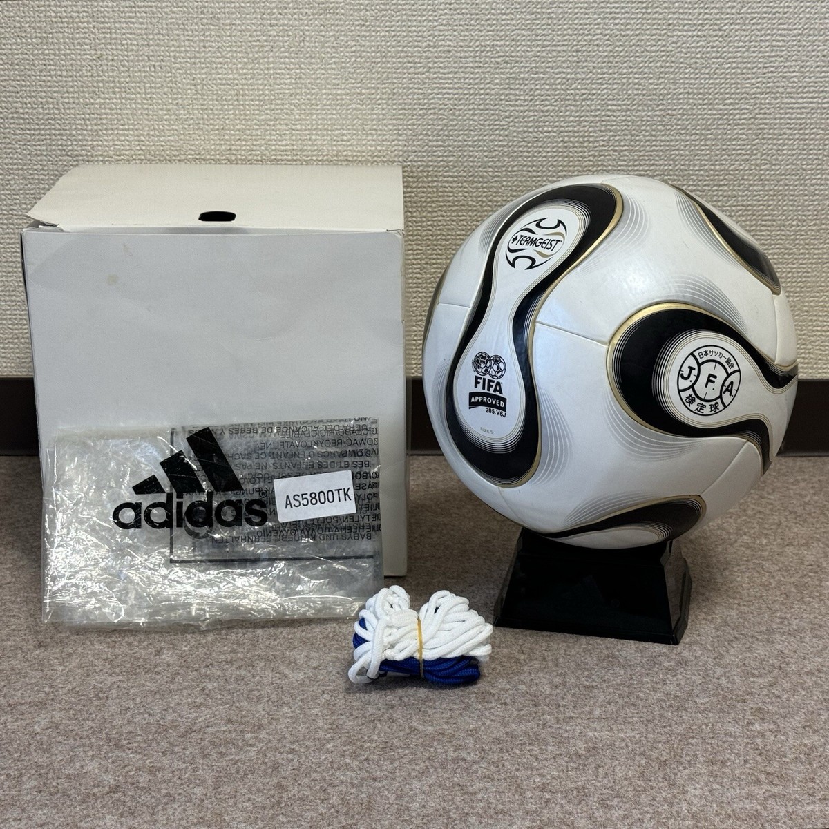 Adidas Teamgeist JFA 2006 FIFA World Cup Germany Official Match