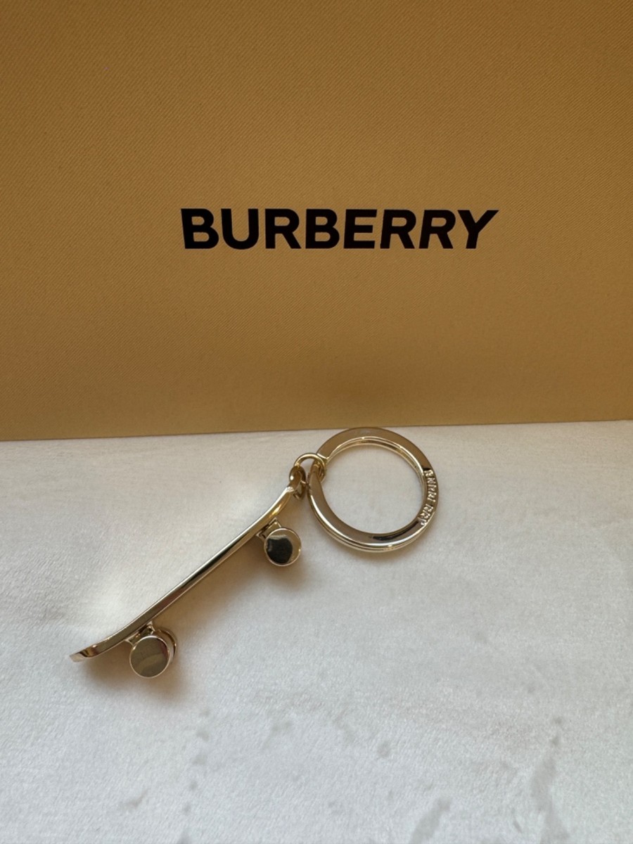 Burberry Gold-Tone Metal Skateboard Keychain / Key Ring – Logo