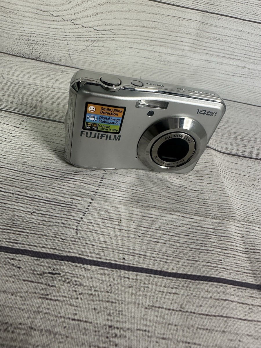 Fujifilm FinePix AV200 14.0MP Compact Digital Camera (Screen Won't
