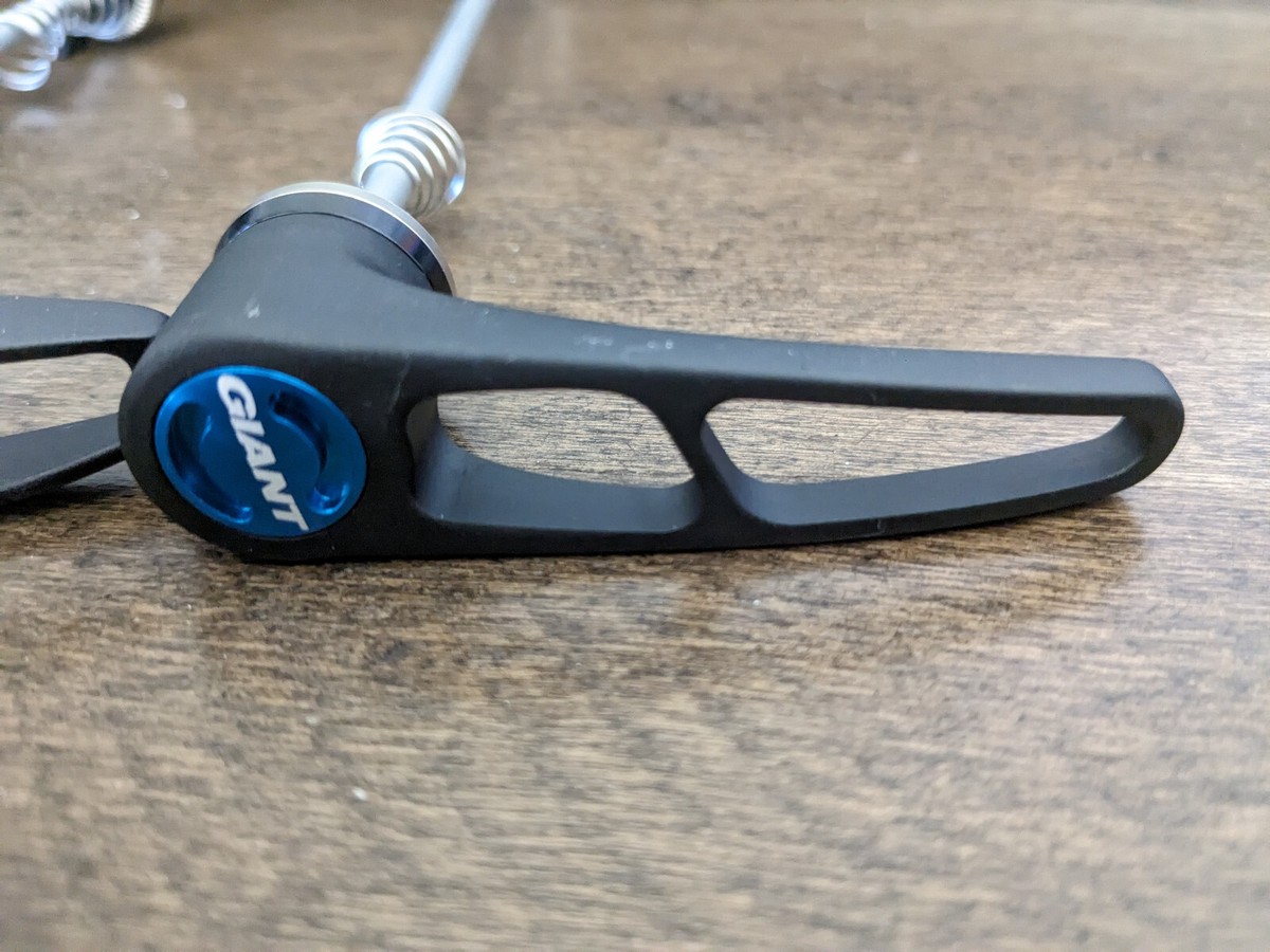 New Giant / DT Swiss RWS Road Front & Rear Quick Release Skewers