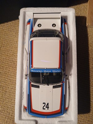Minichamps BMW 3.5 CSL 24H Sebring 1975 1:18 Scale Model Car in