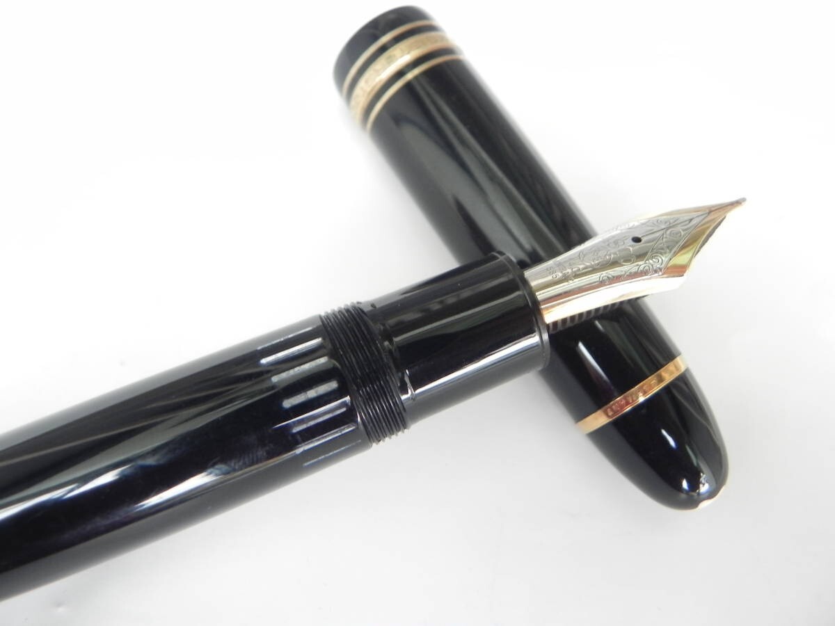 Montblanc Meisterstuck 149 14C 4810 585 Black Fountain Pen | eBay