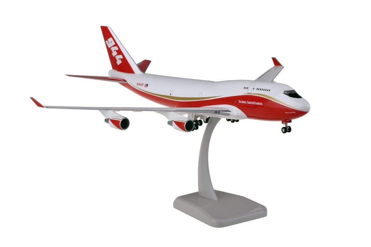 hogan 1/200 JAL B747-400 スナップフィットモデル hogan 1 200 JAL