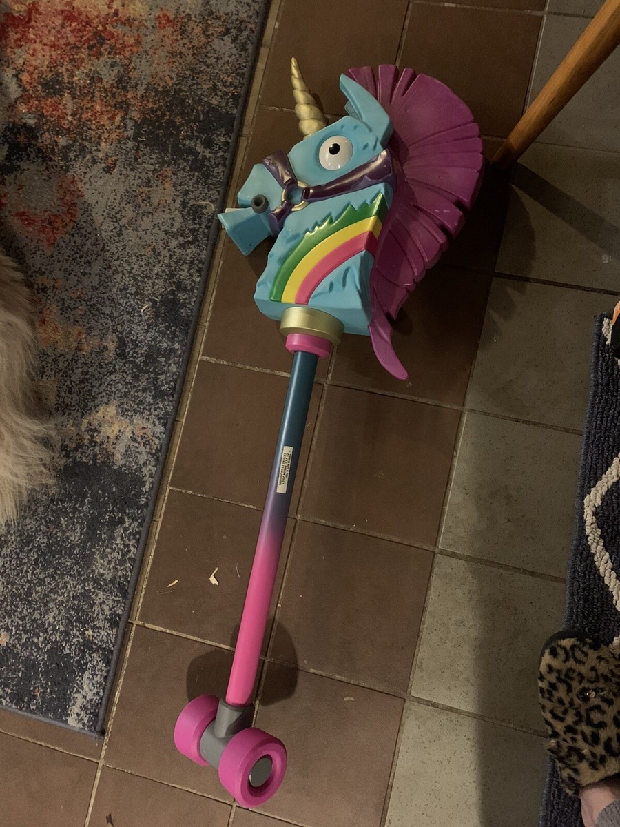 McFarlane Toys Fortnite Rainbow Smash Prop Replica Pickaxe USA 39