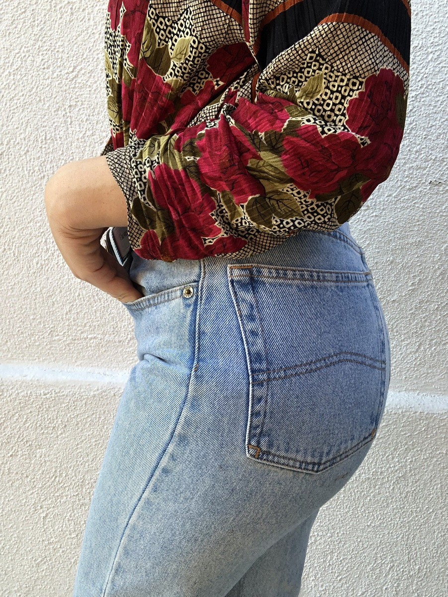 Vintage Giorgio Armani Designer Jeans 90s High Waist Tapered Light