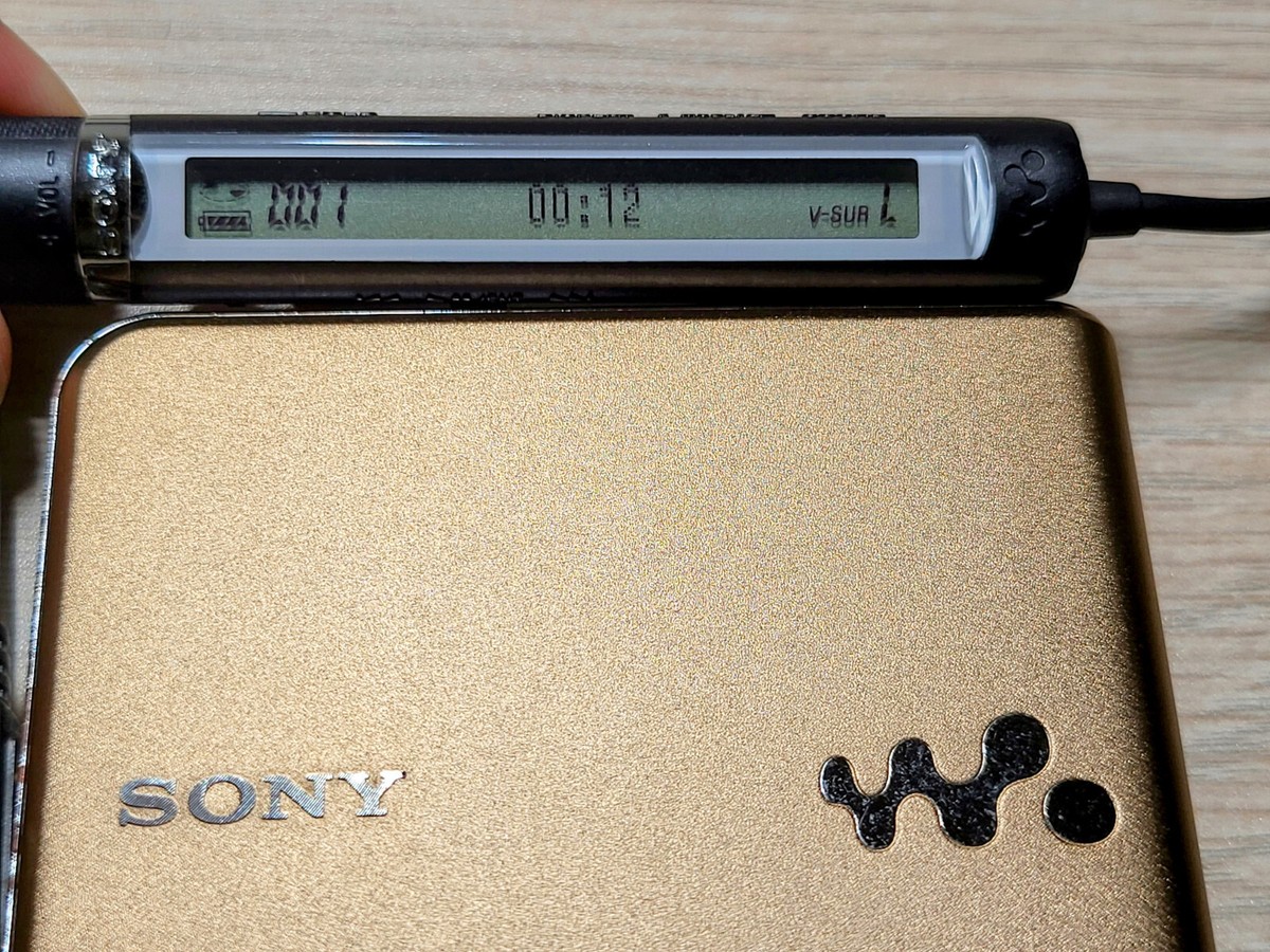 Sony MZ-EH930 Hi-MD MiniDisc Player | eBay