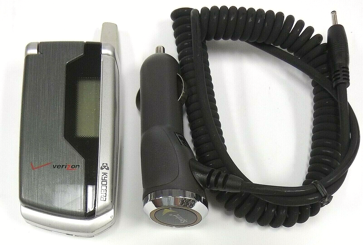 Kyocera SoHo KX1 / KX1v - Silver ( Verizon ) Very Rare Flip Phone