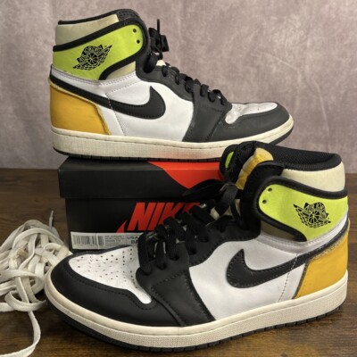 Jordan 1 Retro High OG Volt Neon Size 8.5 555088-118 Men's Sneaker