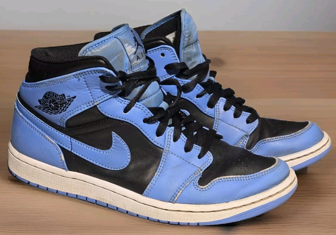 Nike Air Jordan 1 Mid University Blue Black UNC Size 8.5 Men