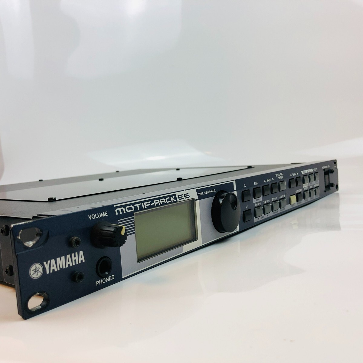 YAMAHA MOTIF-RACK ES Synthesizer Effector Tone Generator Sound