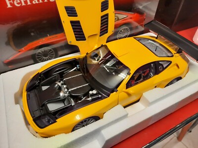 KYOSHO Ferrari 575 GTC 2004年モデル Kyosho Ferrari 575 GTC Yellow