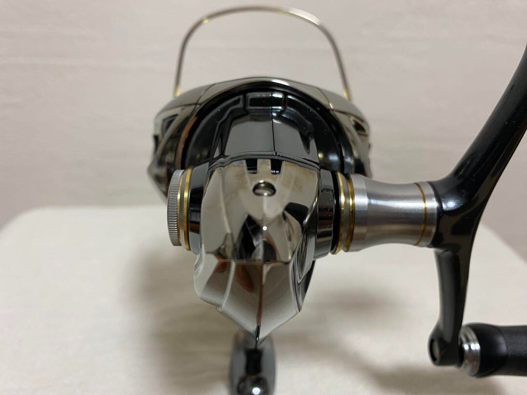 Shimano 14 Stella C3000SDH Spinning Reel Used Fishing Gear Japan