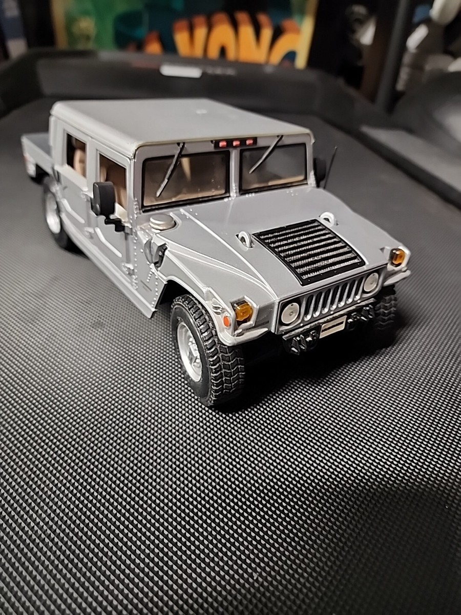 Hummer H1 Maisto Silver Hard Top 1:18 Scale Model No Box | eBay